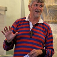 Liturgi-640x857.jpg