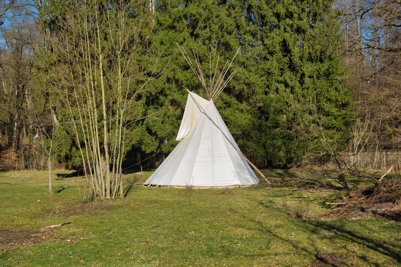 indian-tent-4934146_1920.jpg
