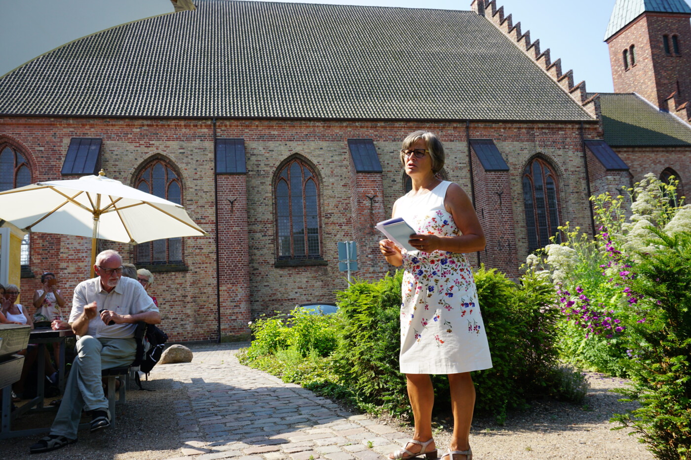 MG præsenterer.jpg