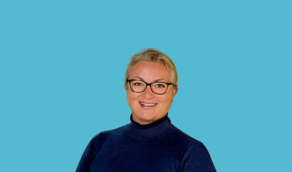 Susanne Oxholm. Foto Ingris Riis-5472x3227-1018x600-artguru-artguru (4).png