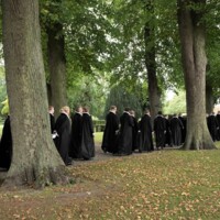 Procession5.jpg