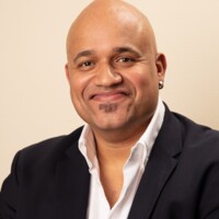 Martin Roy wade.jpg