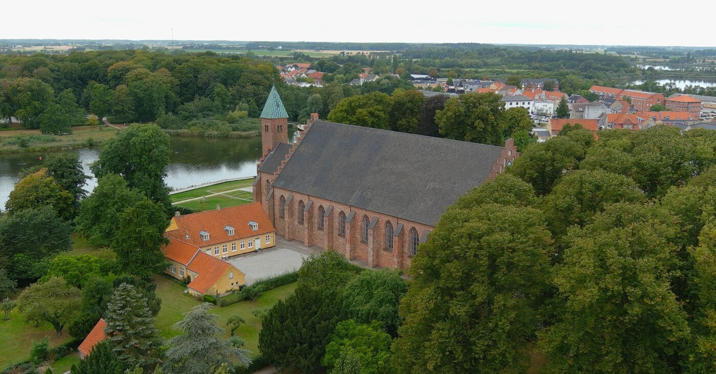 Maribo Domkirke september 2021.jpg