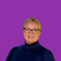 Susanne Oxholm. Foto Ingris Riis-5472x3227-1018x600-artguru-artguru (3).png