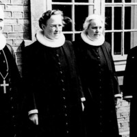 de første kvindelige præster billedkreditering Odense Stadsarkiv-2081x1144-740x407.jpg